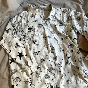 3/$20 Long Button Down Shirt ✨